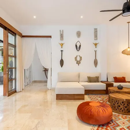 Luxury Villa In City Center W/ Natural Pool La Bohemia Residence Villas Ubud  Exterior photo