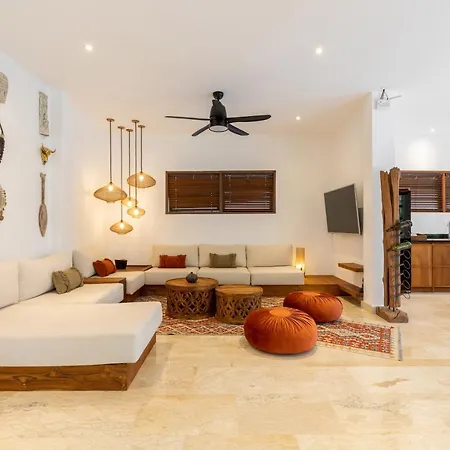 Luxury Villa In City Center W/ Natural Pool La Bohemia Residence Villas Ubud  Exterior photo