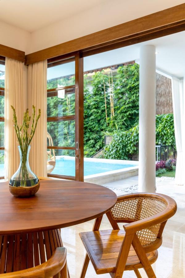 Luxury In Center W/ Natural Pool La Bohemia Villa