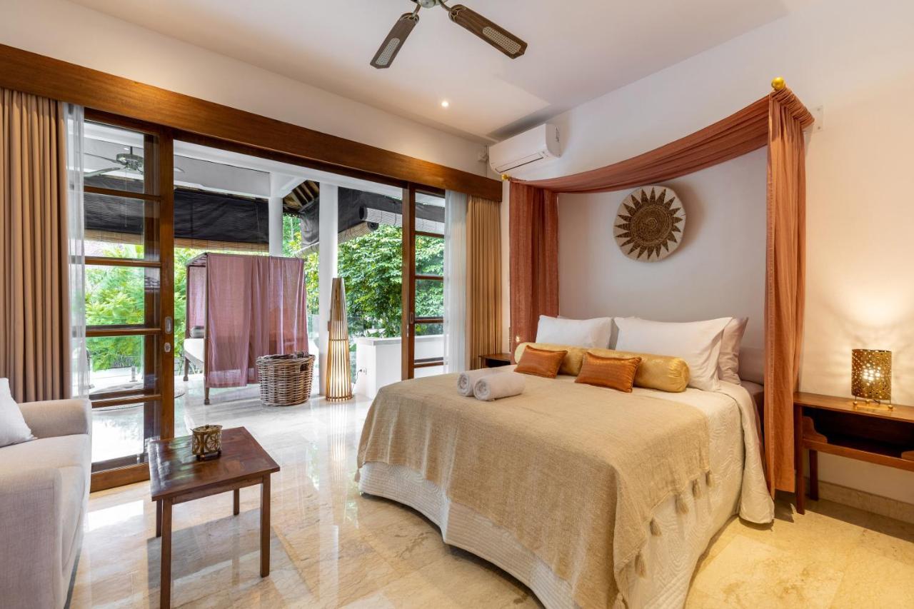 Villa Luxury In Center W/ Natural Pool La Bohemia Ubud