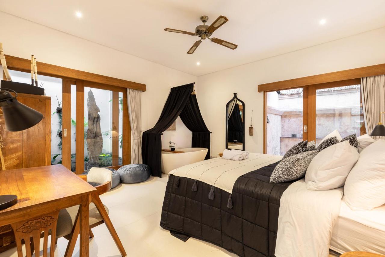 Villa Luxury In Center W/ Natural Pool La Bohemia