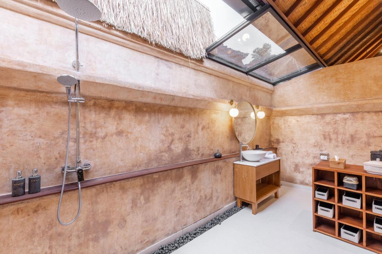 Luxury In Center W/ Natural Pool La Bohemia *