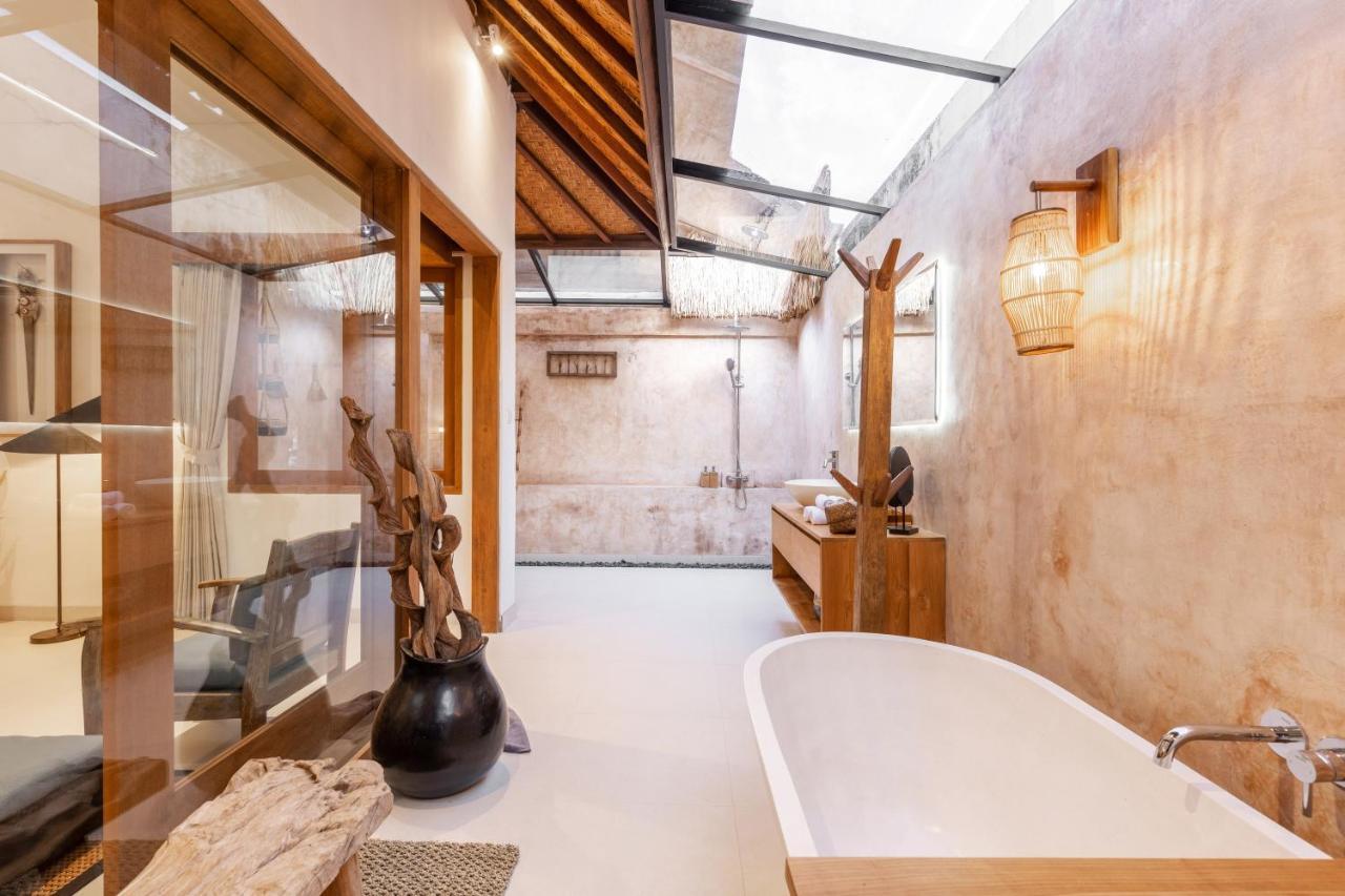 Luxury In Center W/ Natural Pool La Bohemia विला